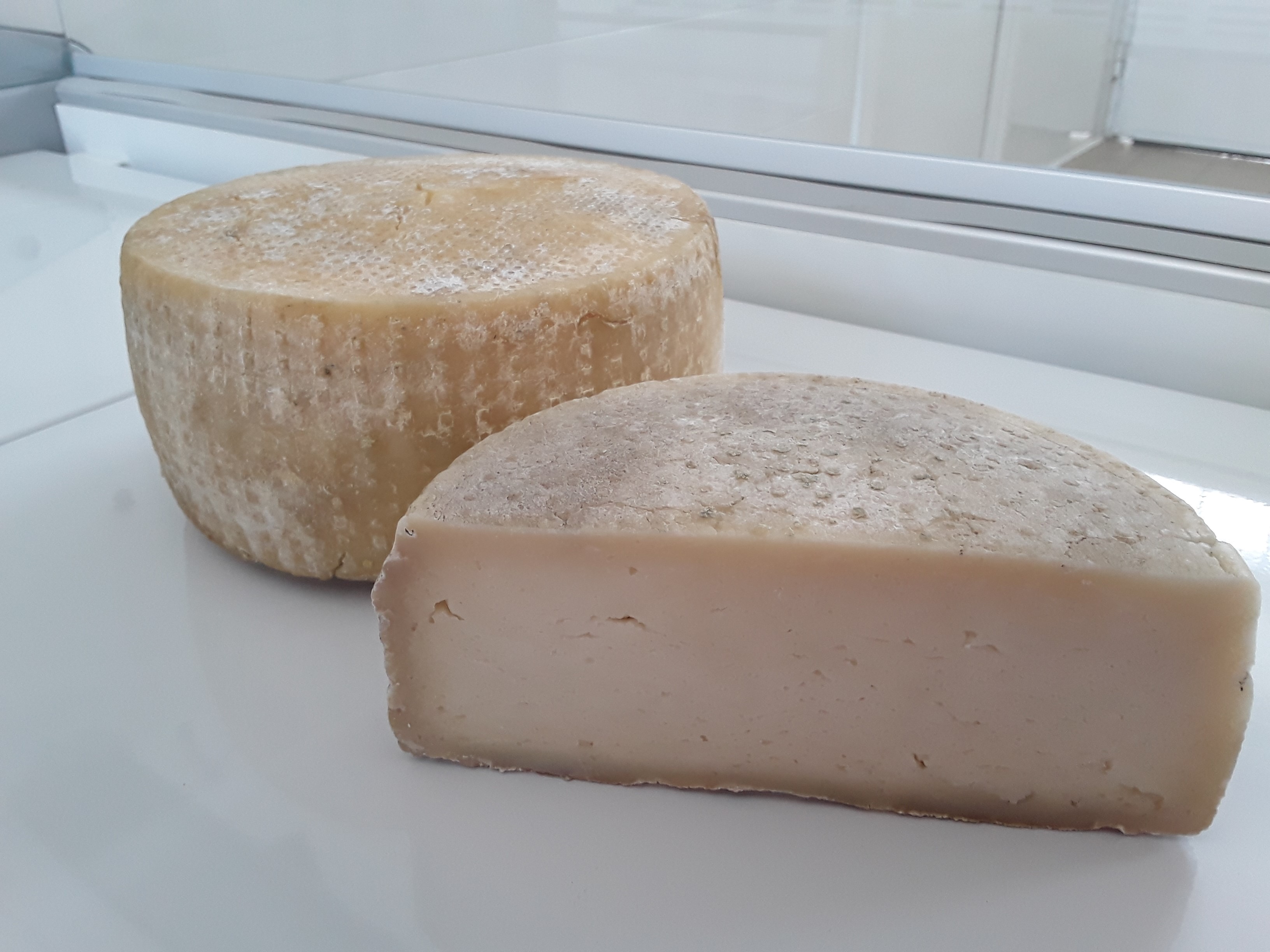 FORMAGGIO STAGIONATO CLASSICO 250 GR