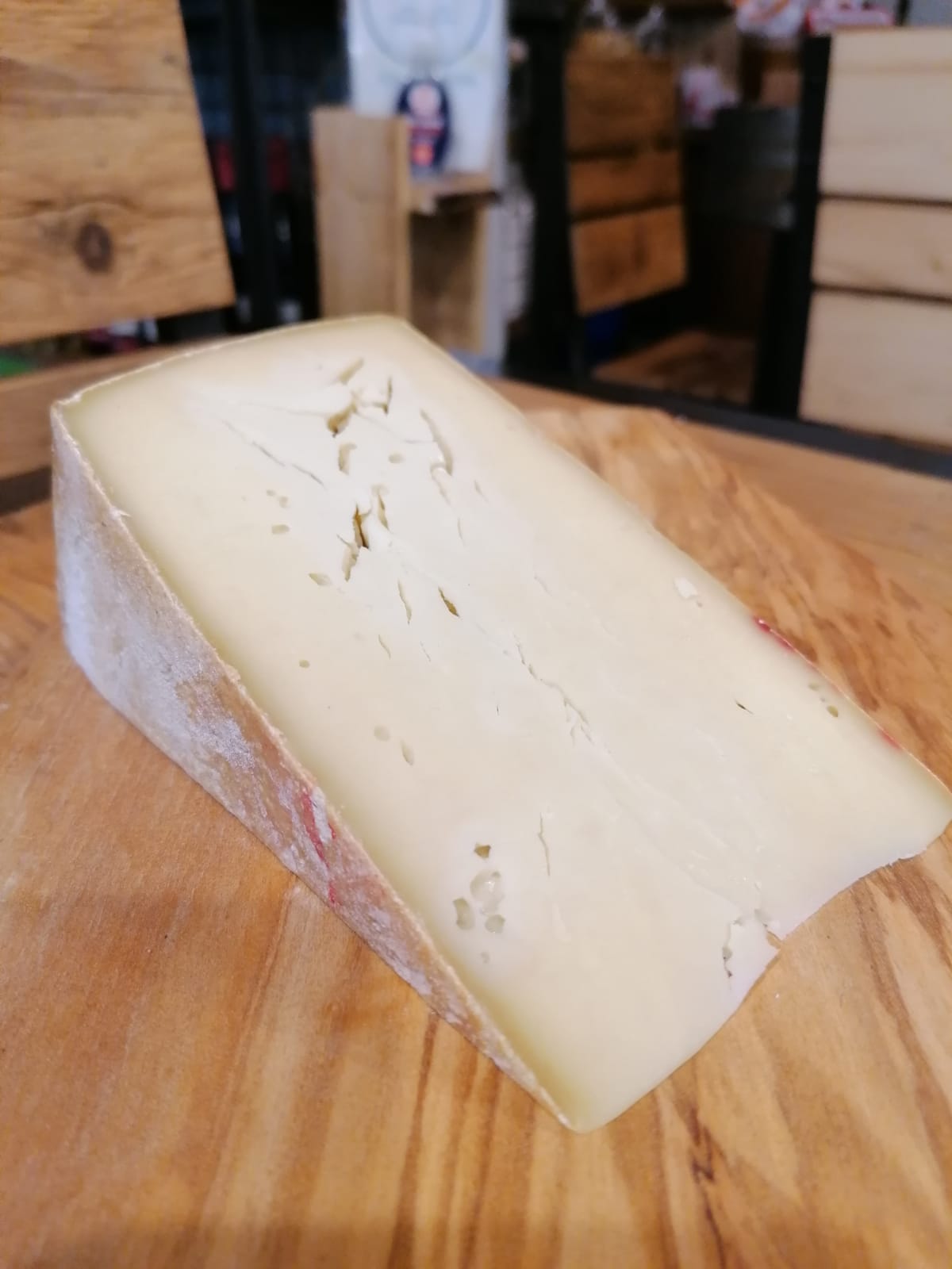 FONTINA D'ALPEGGIO 1 ETTO (Al Kg. €18,70) cod.878